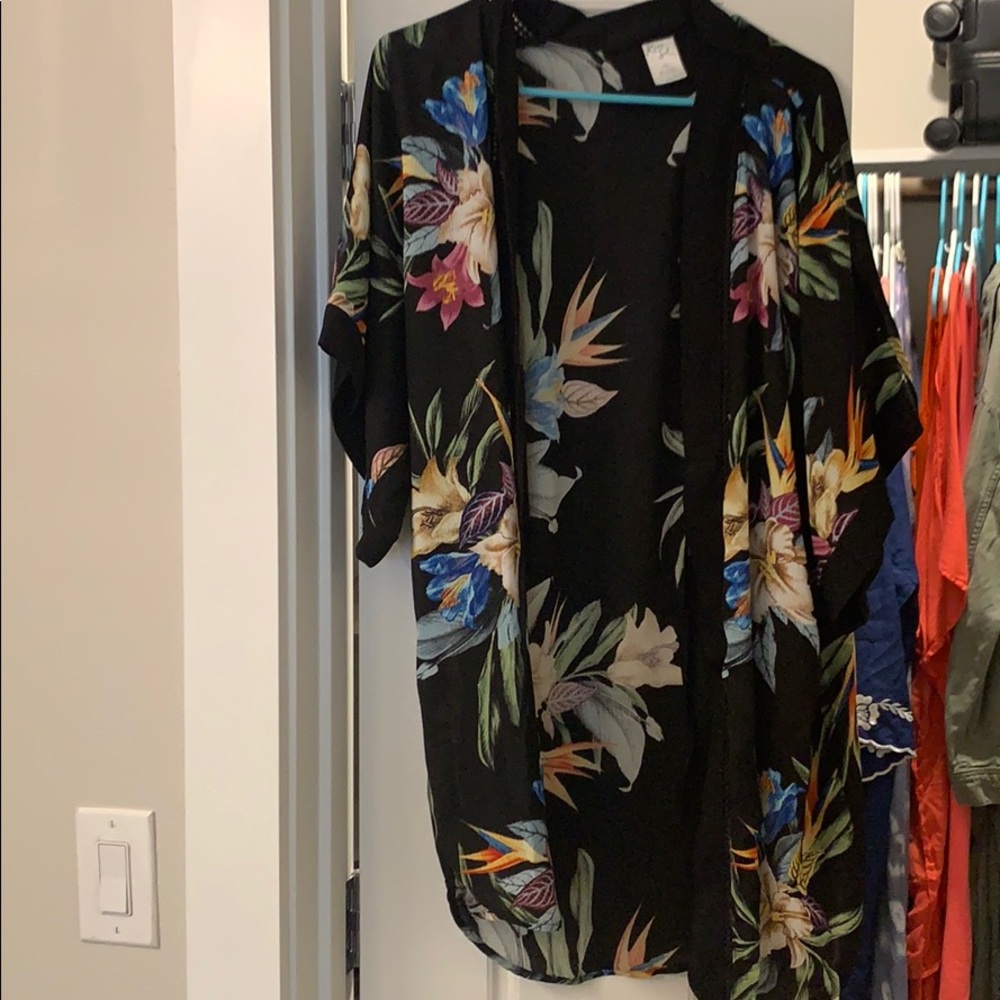 Kona Sol Floral coverup